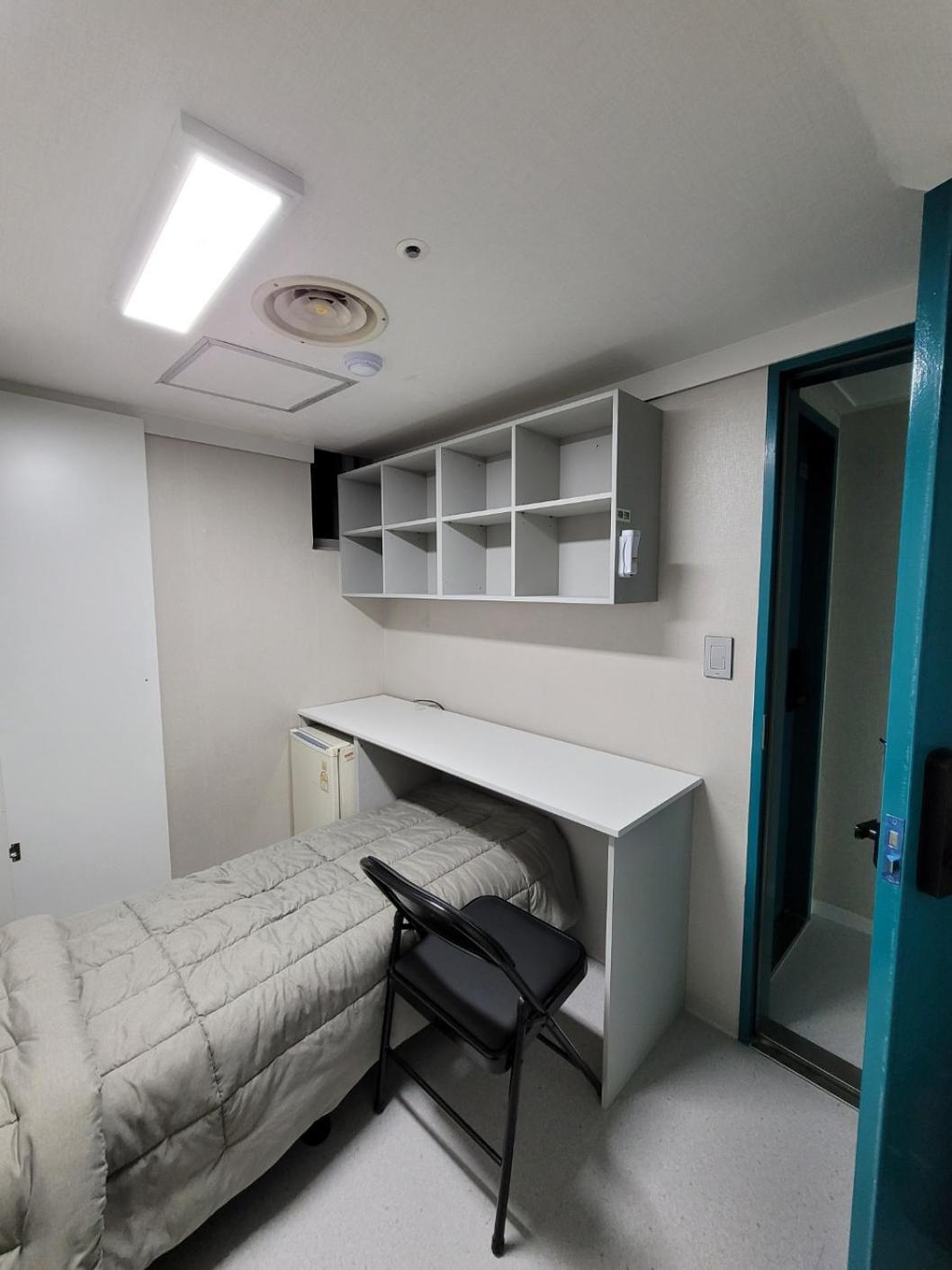 Female Only - Coco Stay Jongno Hyehwa Station Seoul Exterior photo